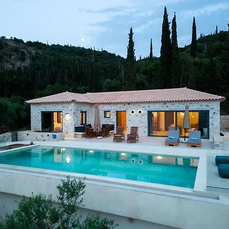 Mani Senses Luxury Kotronion (West Mani)