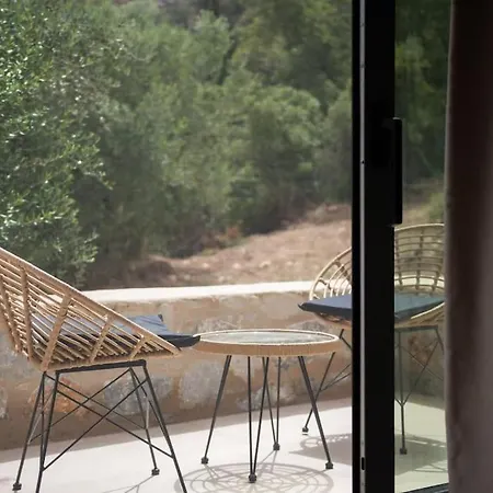 Mani Senses Luxury Βίλα