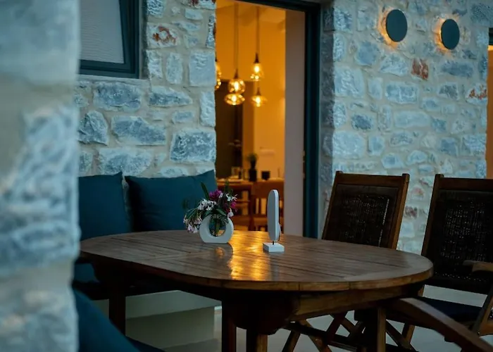 Villa Mani Senses Luxury *